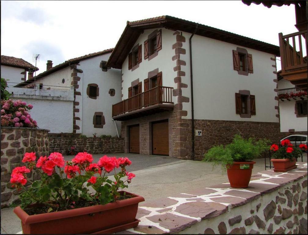 Maison d'hôtes Casa Bentta à Errazu Extérieur photo